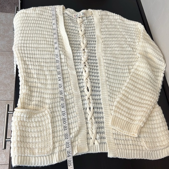 Pink Rose open front Cardigan, ivory, popcorn knit, criss cross back detail, S - Picture 9 of 12